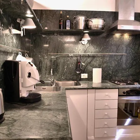 Maison d'hôtes Helmirage Trevi 3*