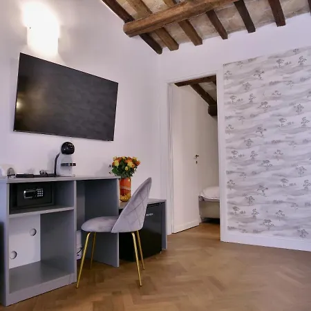 Couette-café Helmirage Suite Trevi Rome